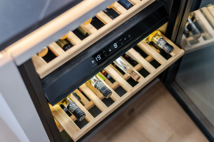 Bekijk deze keuken in Hardenberg en lees hoe Henk en Else kozen voor comfort en ruimte | Keukenprins