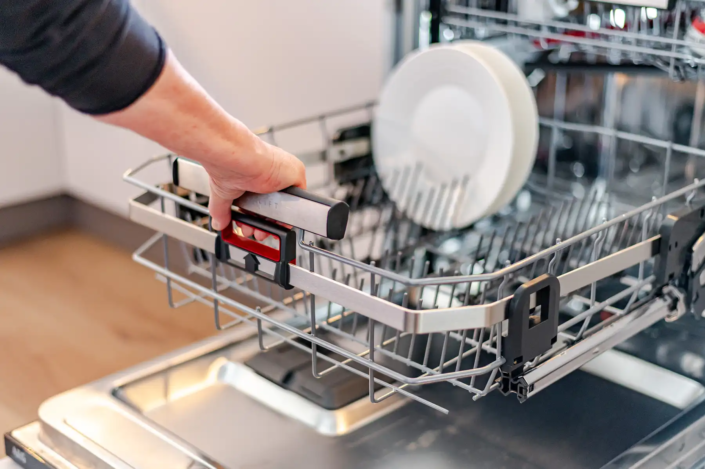 Bekijk deze keuken in Hardenberg en lees hoe Henk en Else kozen voor comfort en ruimte | Keukenprins